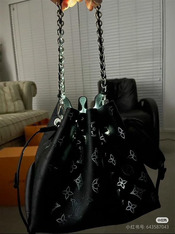 2026124175355477 570